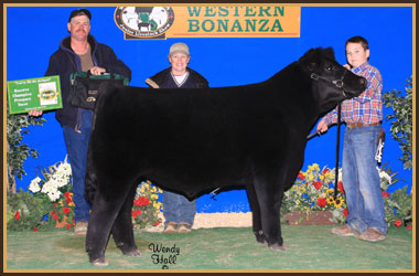 2011 Supreme Champion MJC Showmaster Classic